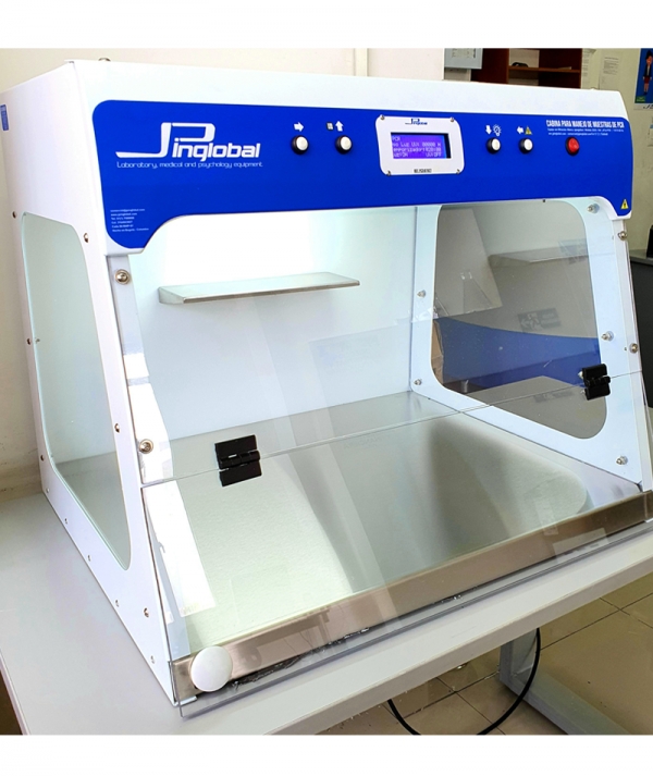 ESTACIÓN DE TRABAJO PARA PCR